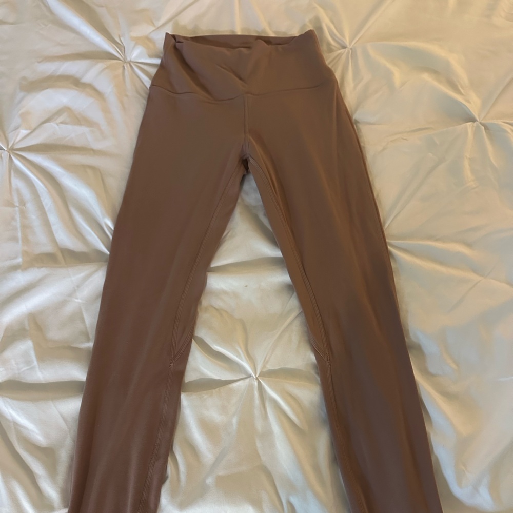 Lululemon Leggings in Mauve Pink